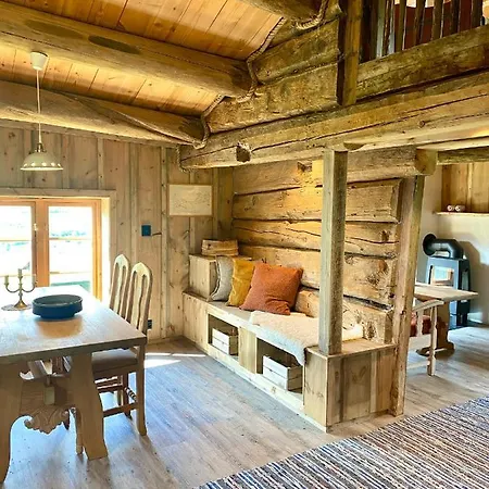 Kufjoset Farm stay Skjak